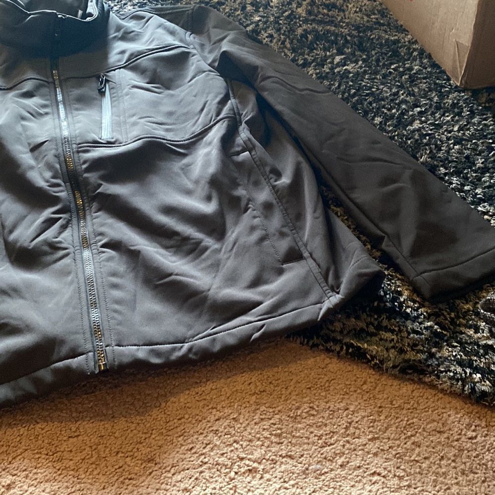 Calvin Klein large jacket - Picture 3 of 6